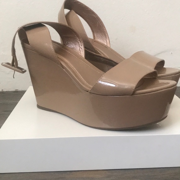 bcbgeneration platform sandals